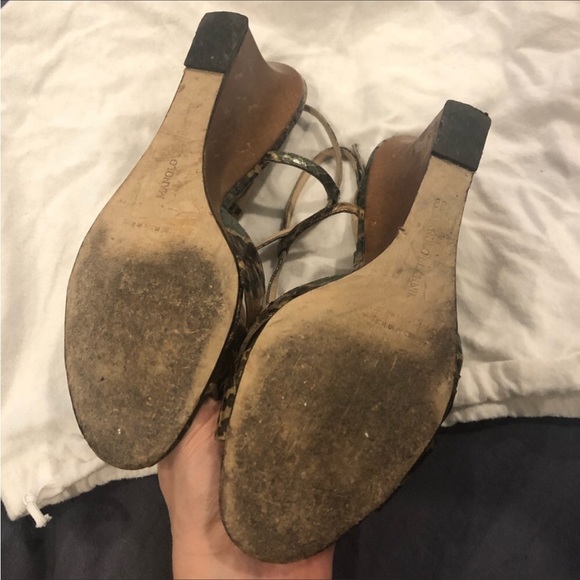 Manolo Blahnik snakeskin wedges - Picture 2 of 8